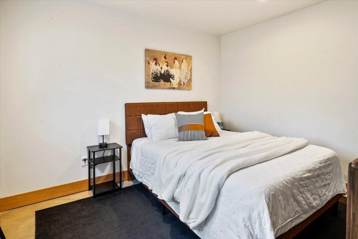 Tetherow Crossing - Residential