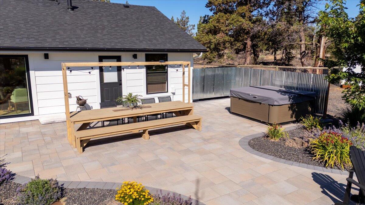 Tetherow Crossing - Residential