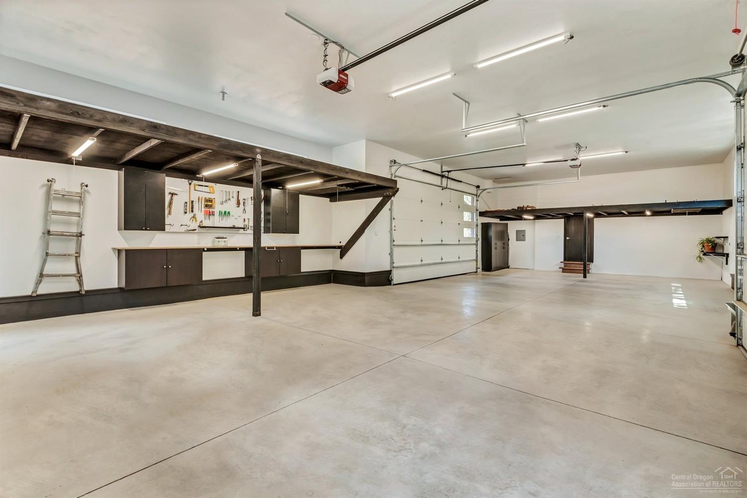 Deschutes RiverWoods - Residential