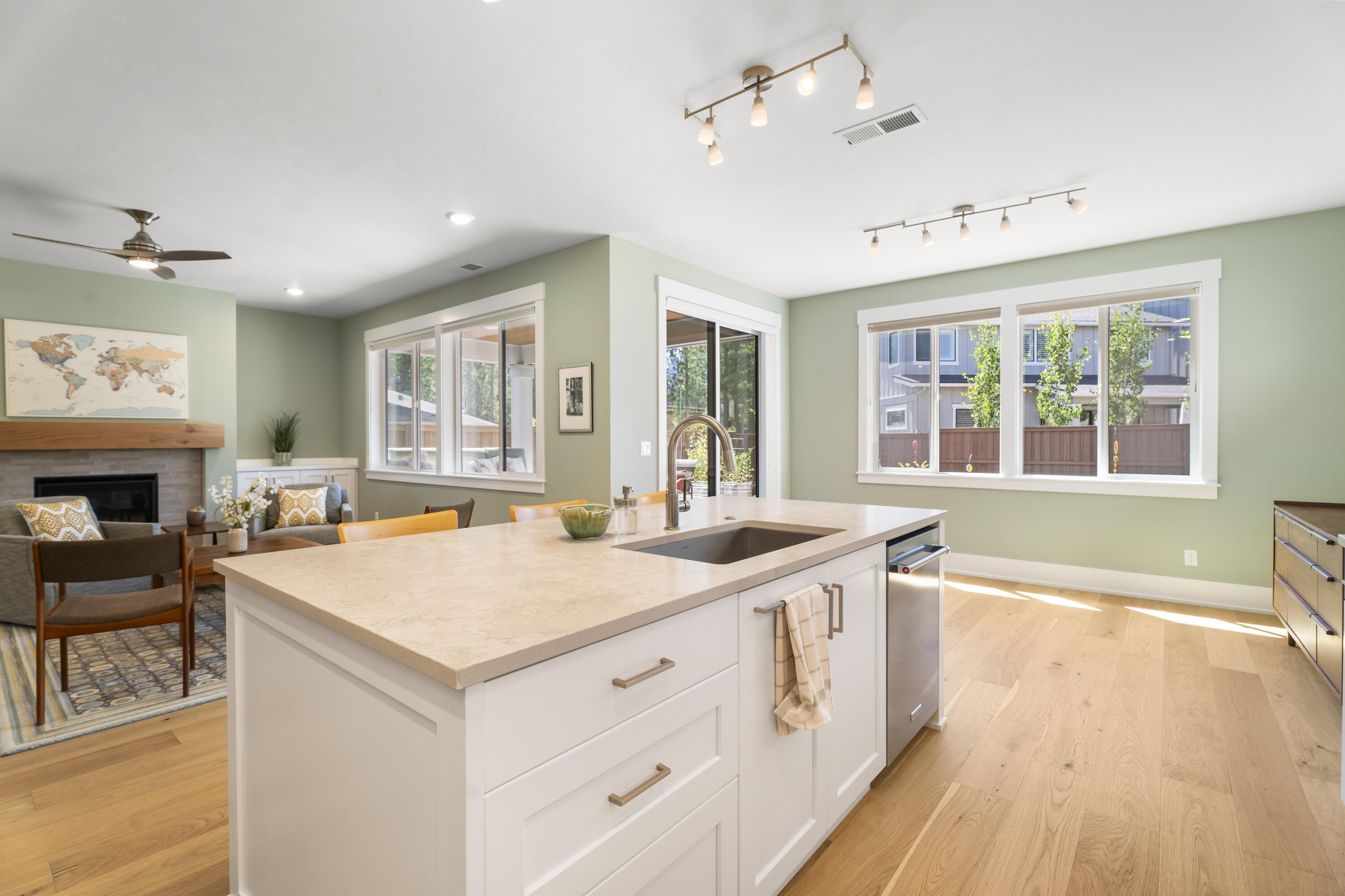 Skyline West - Residential