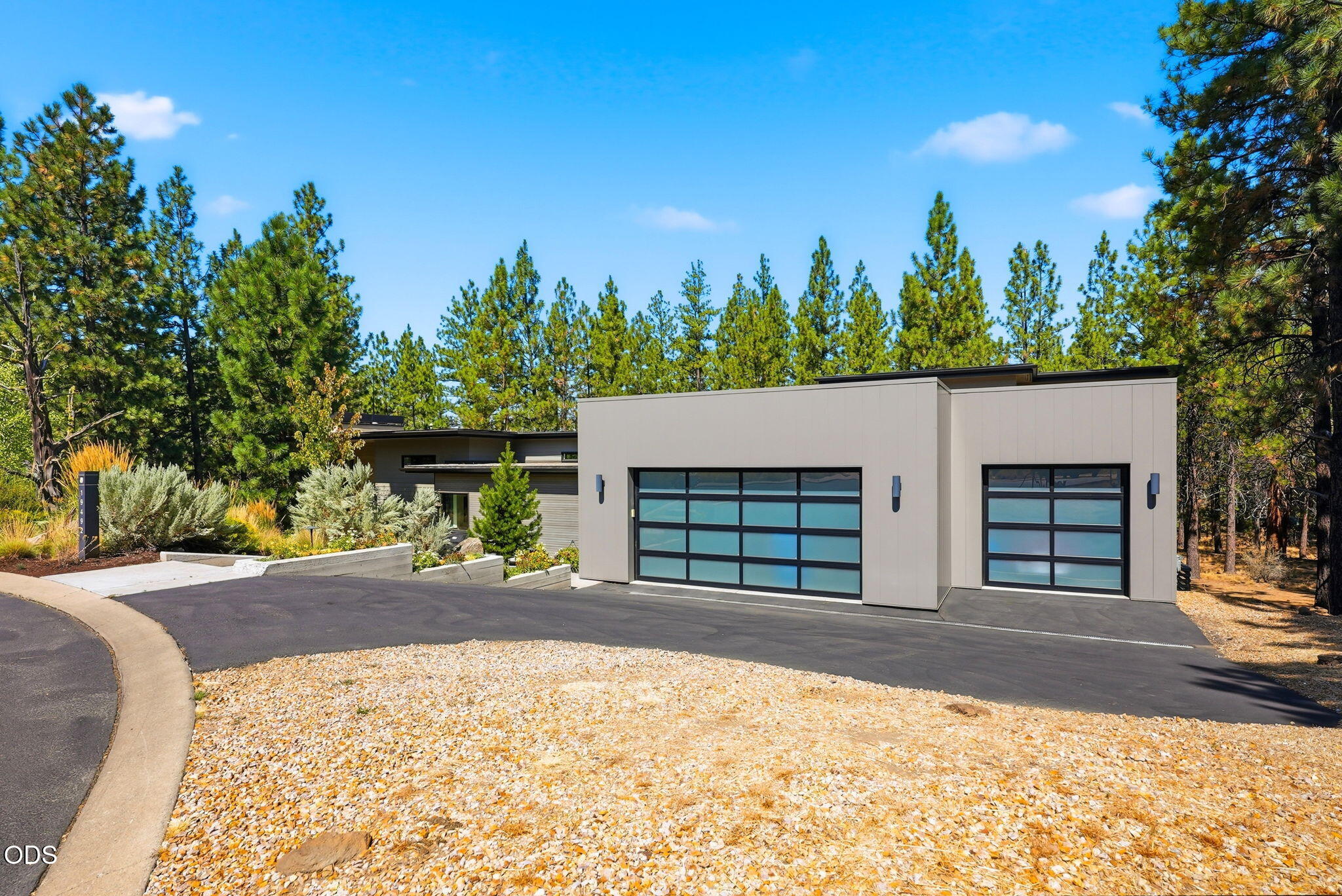 19492 Bainbridge Court