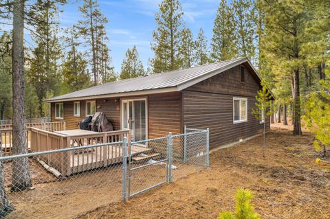 Tiny photo for 14217 Stillwater Lane, La Pine, OR 97739 (MLS # 220216044)
