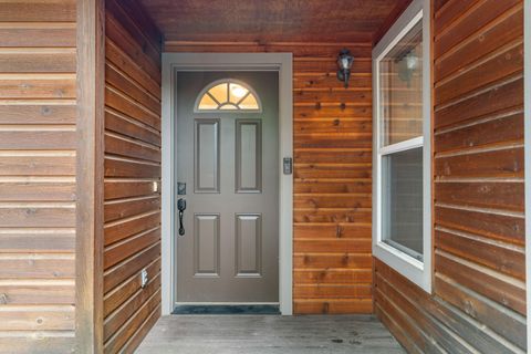 Tiny photo for 14217 Stillwater Lane, La Pine, OR 97739 (MLS # 220216044)