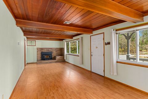 Tiny photo for 234 Penny Lane, Grants Pass, OR 97527 (MLS # 220213020)