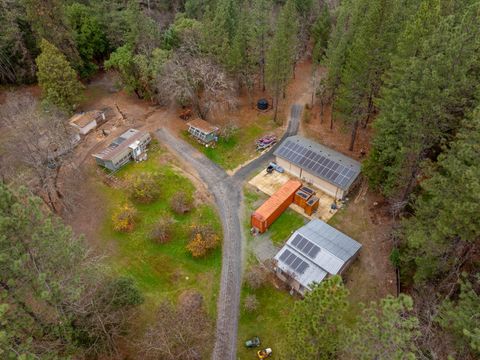 Tiny photo for 234 Penny Lane, Grants Pass, OR 97527 (MLS # 220213020)