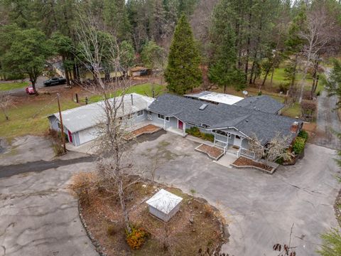 Tiny photo for 234 Penny Lane, Grants Pass, OR 97527 (MLS # 220213020)