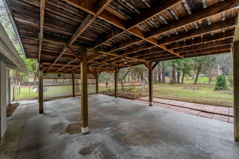 Tiny photo for 234 Penny Lane, Grants Pass, OR 97527 (MLS # 220213020)