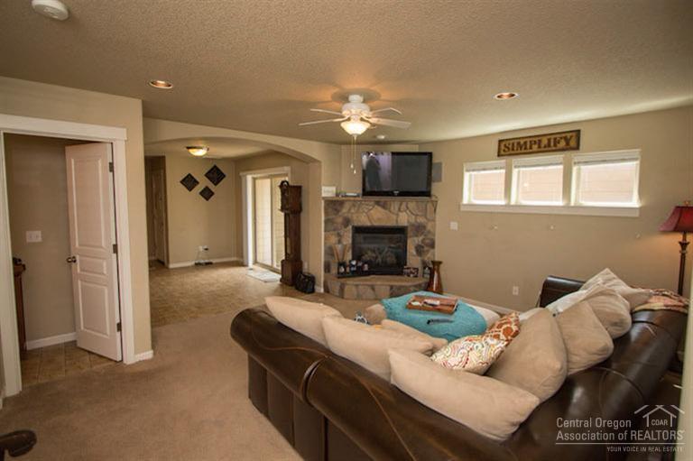 Fieldstone Crossing - Residential