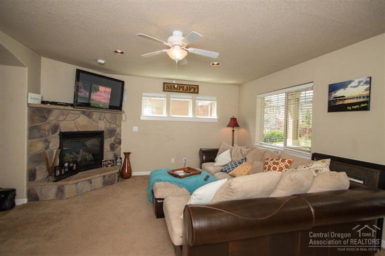 Fieldstone Crossing - Residential