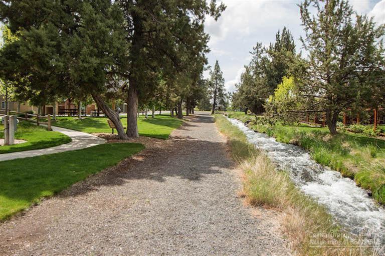 Fieldstone Crossing - Residential