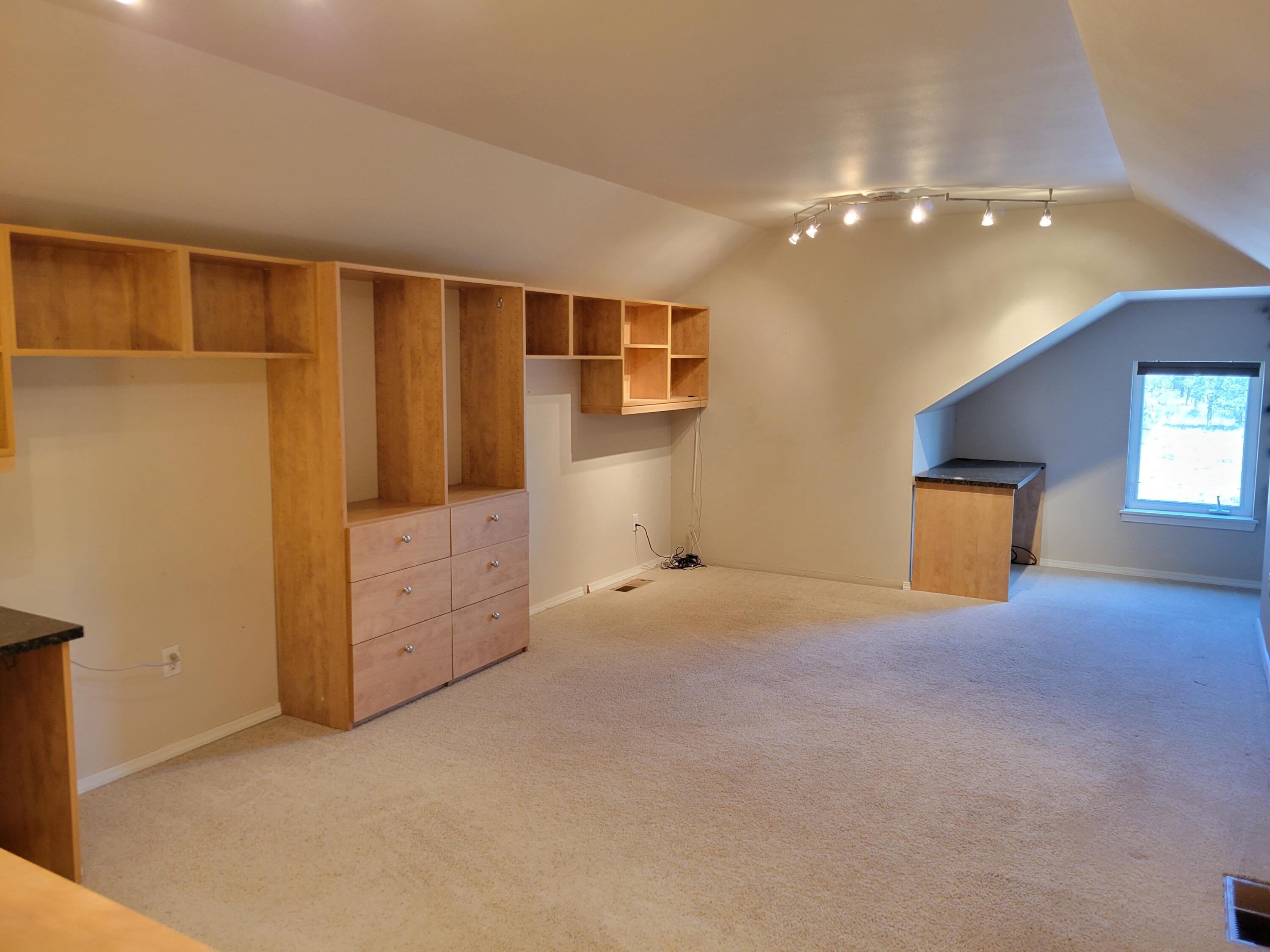 Panoramic View Est - Residential