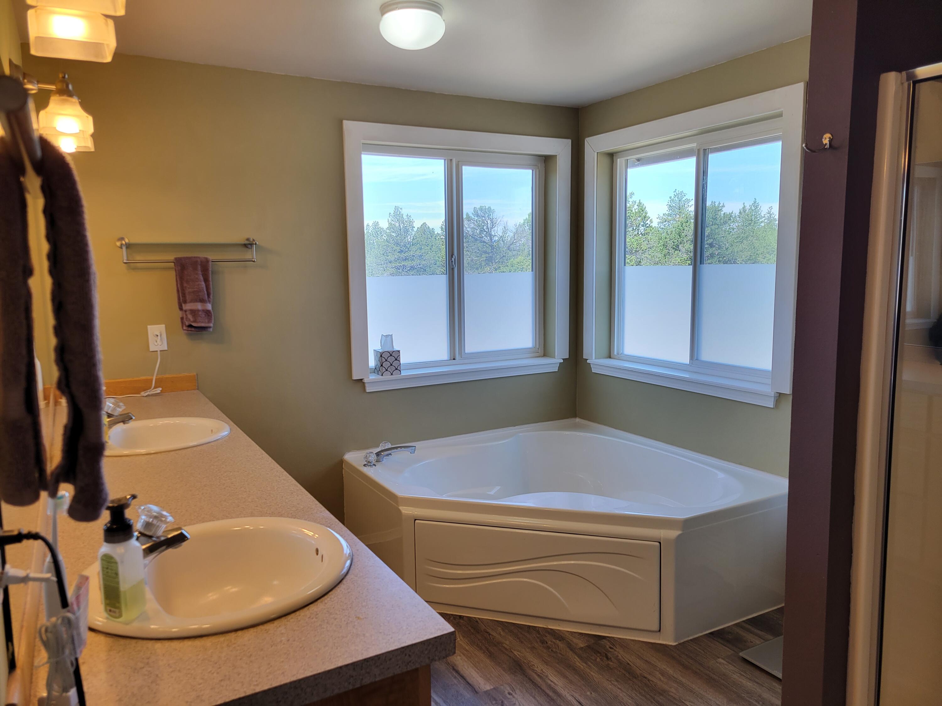 Panoramic View Est - Residential