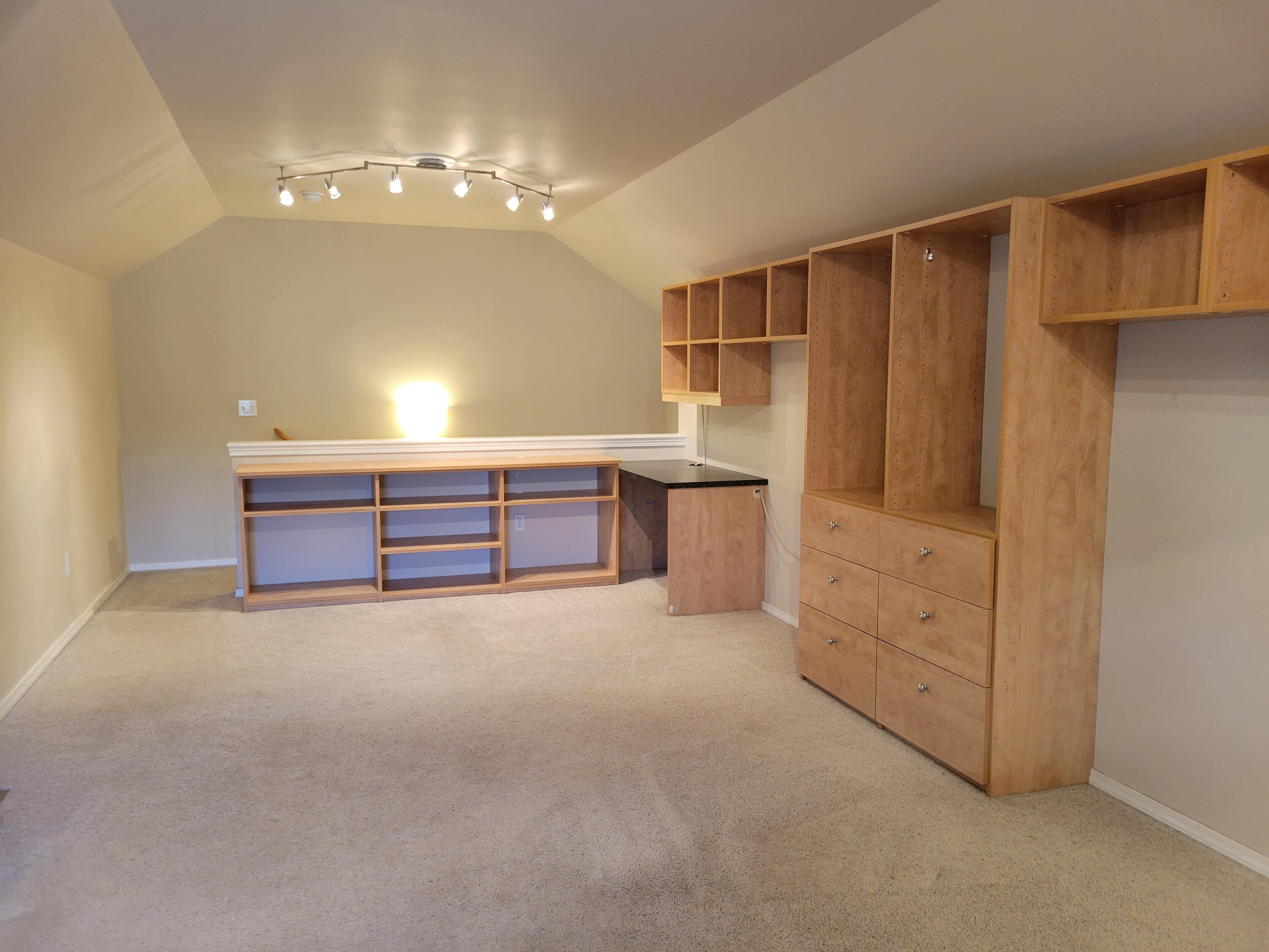 Panoramic View Est - Residential