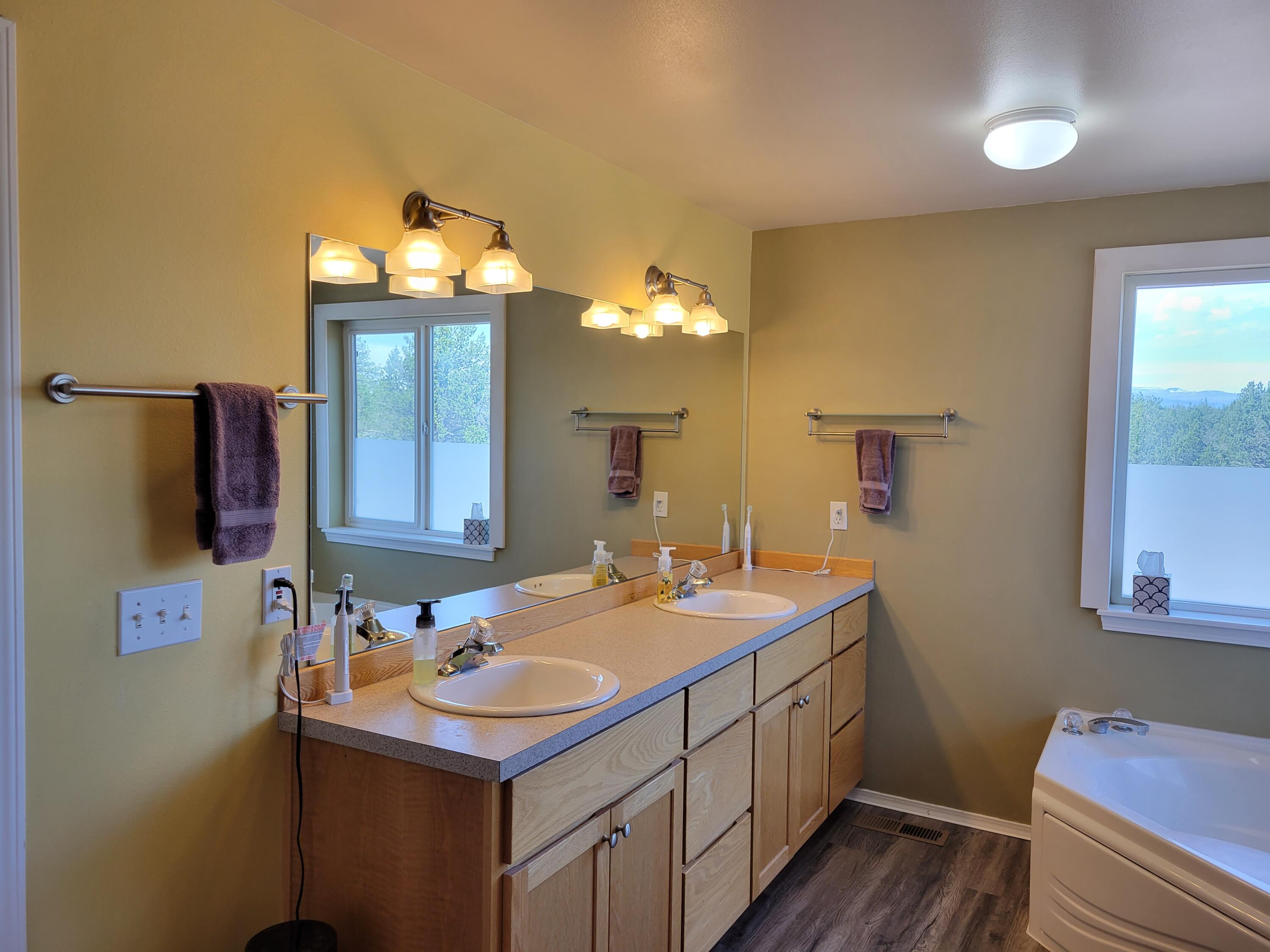 Panoramic View Est - Residential