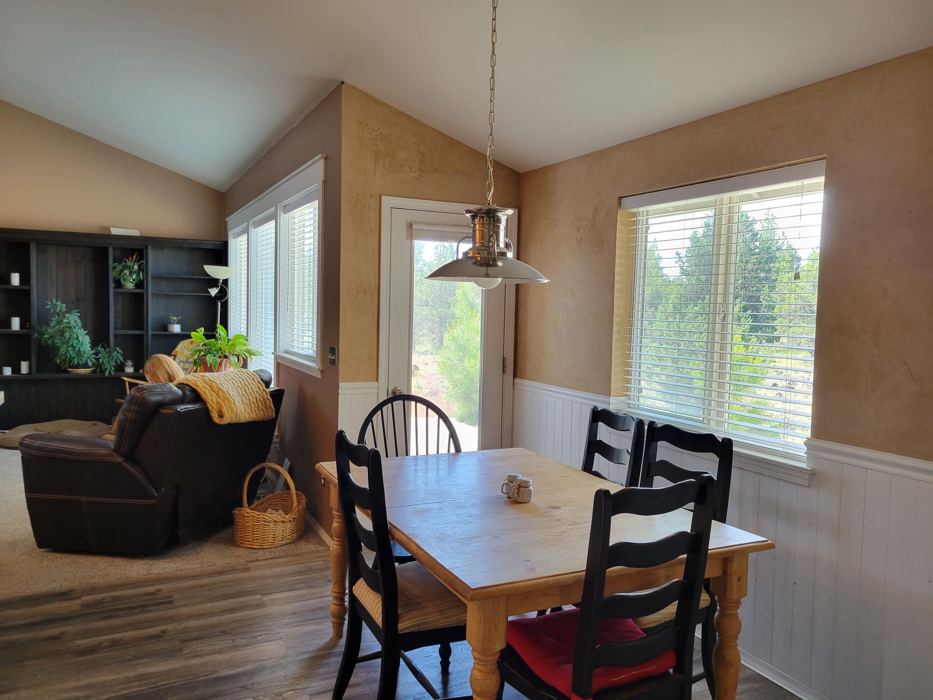 Panoramic View Est - Residential