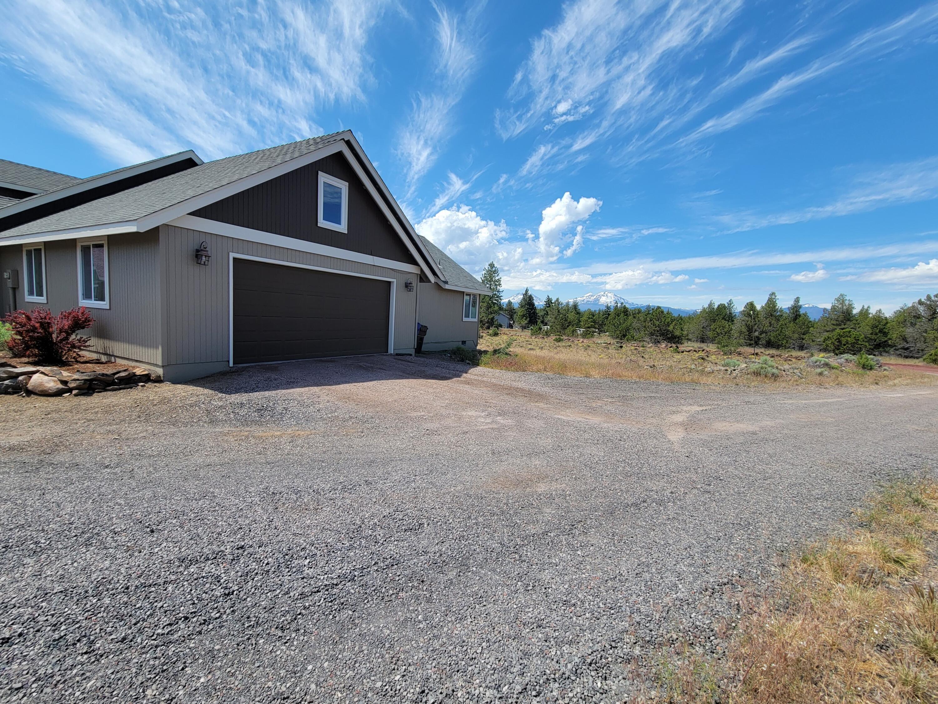 Panoramic View Est - Residential