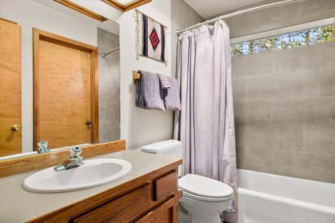 Tiny photo for 17894 Red Cedar Lane, Sunriver, OR 97707 (MLS # 220223473)