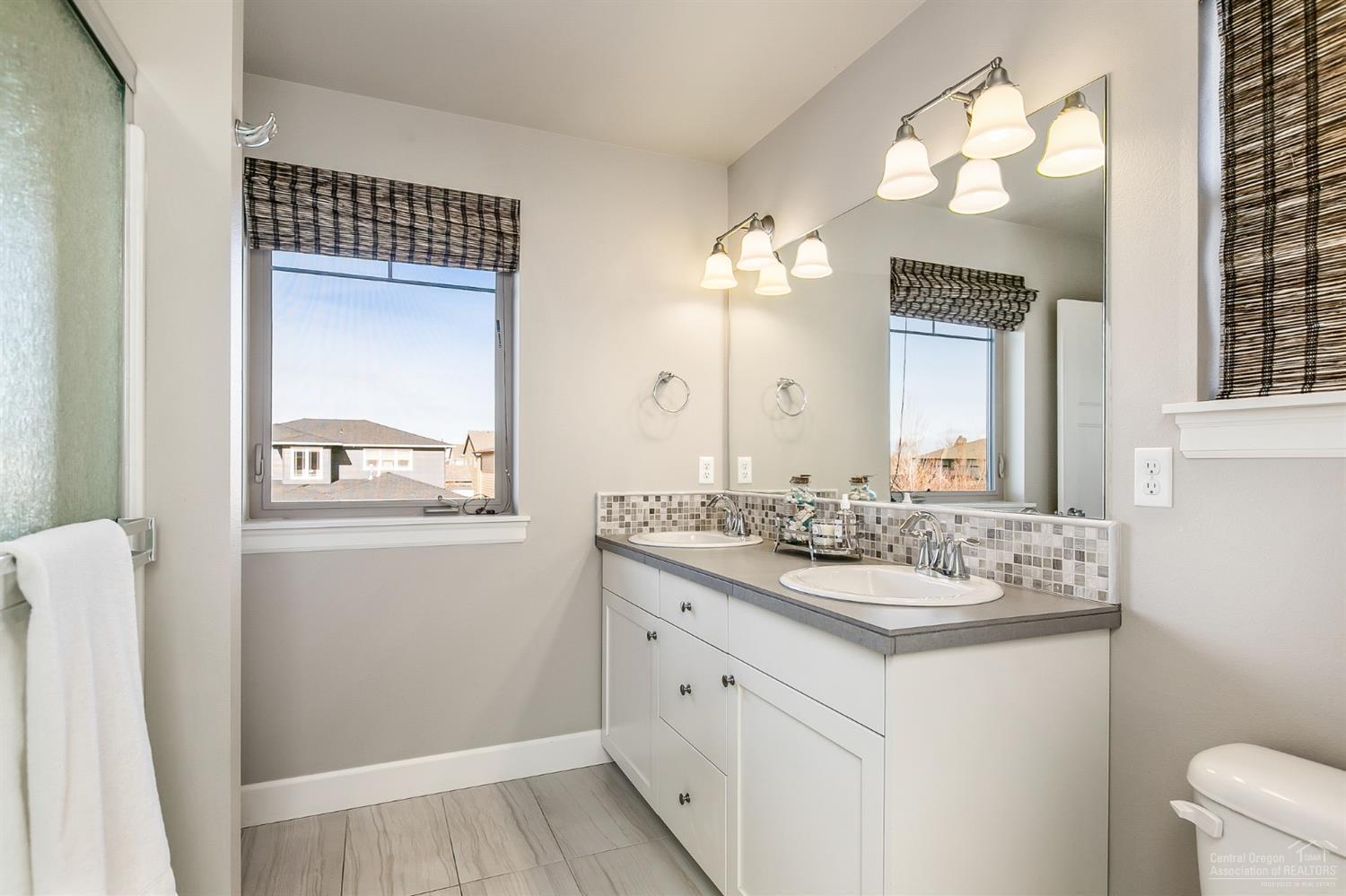 Eagle's Landing - Residential