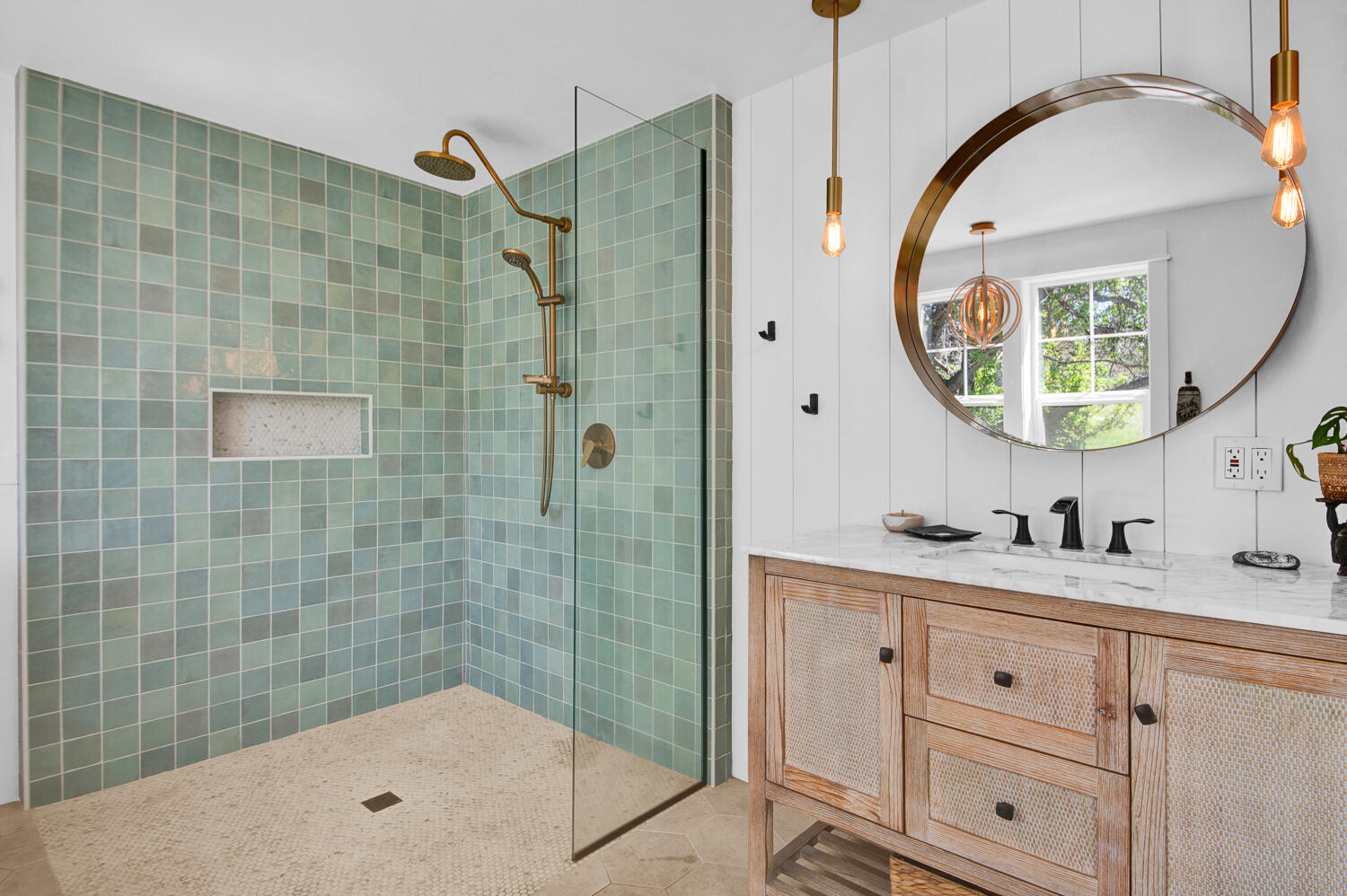 Hunnell Hills - Residential