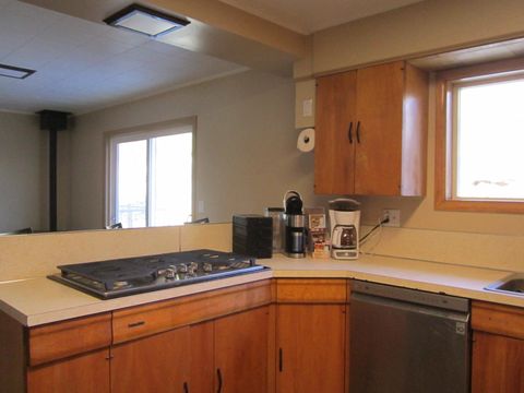 Tiny photo for 5311 Uhrmann Road, Klamath Falls, OR 97601 (MLS # 220212956)