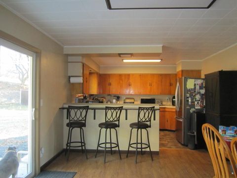 Tiny photo for 5311 Uhrmann Road, Klamath Falls, OR 97601 (MLS # 220212956)