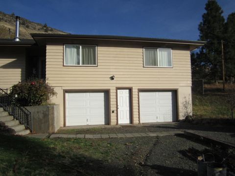 Tiny photo for 5311 Uhrmann Road, Klamath Falls, OR 97601 (MLS # 220212956)