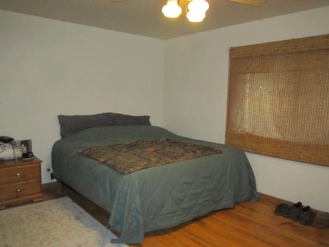 Tiny photo for 5311 Uhrmann Road, Klamath Falls, OR 97601 (MLS # 220212956)