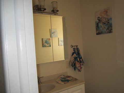 Tiny photo for 5311 Uhrmann Road, Klamath Falls, OR 97601 (MLS # 220212956)