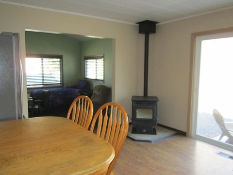 Tiny photo for 5311 Uhrmann Road, Klamath Falls, OR 97601 (MLS # 220212956)