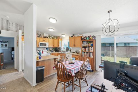 Tiny photo for 747 NE Black Bear Street, Prineville, OR 97754 (MLS # 220225142)