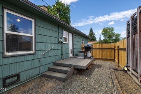 Tiny photo for 1036 SW 13th Street, Redmond, OR 97756 (MLS # 220224280)