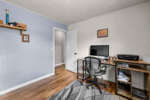 Tiny photo for 1036 SW 13th Street, Redmond, OR 97756 (MLS # 220224280)