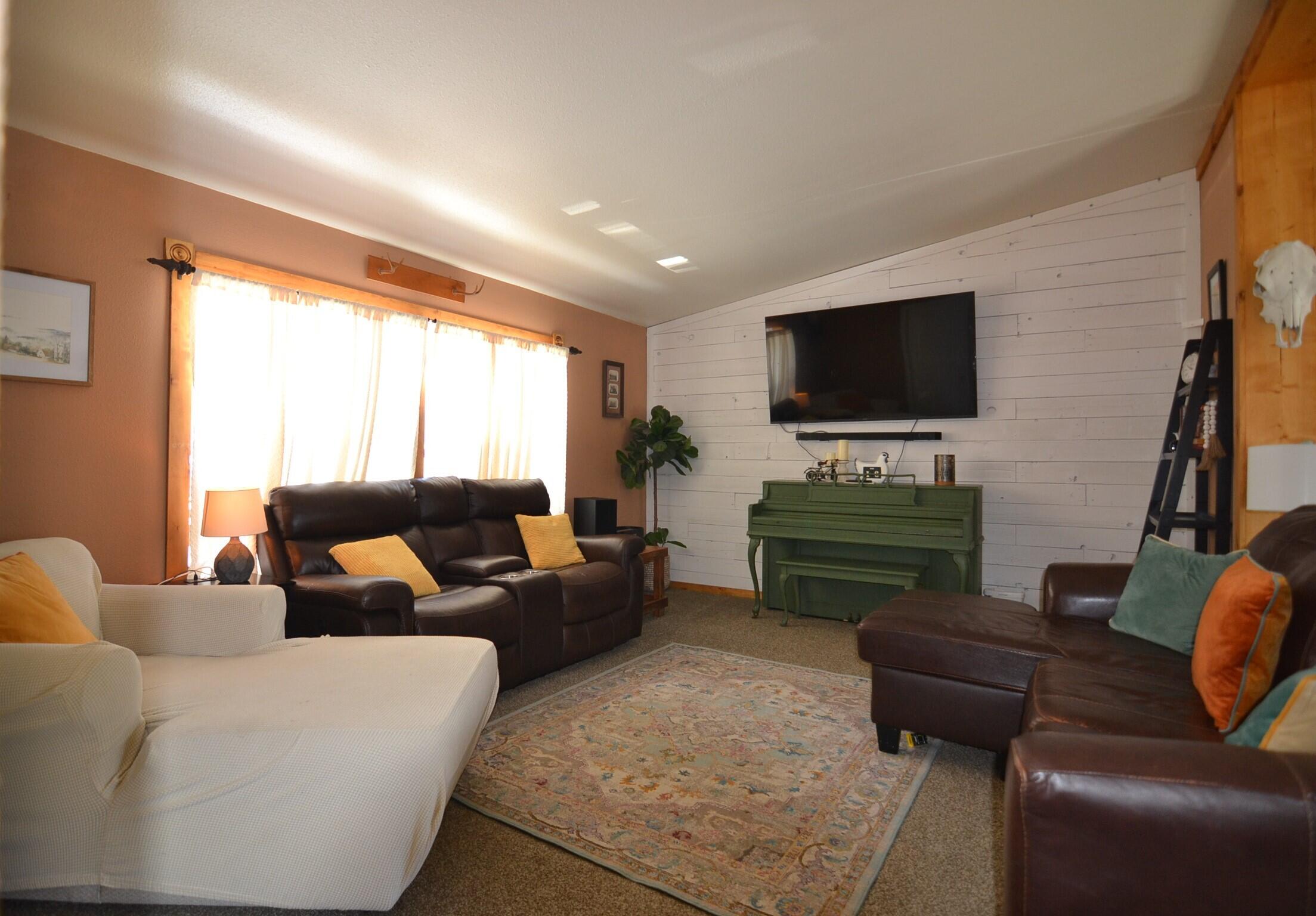 Split Rail Ranchos - Residential