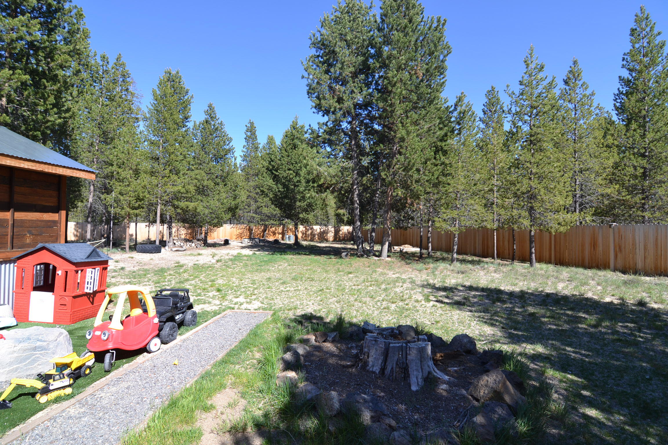 Split Rail Ranchos - Residential