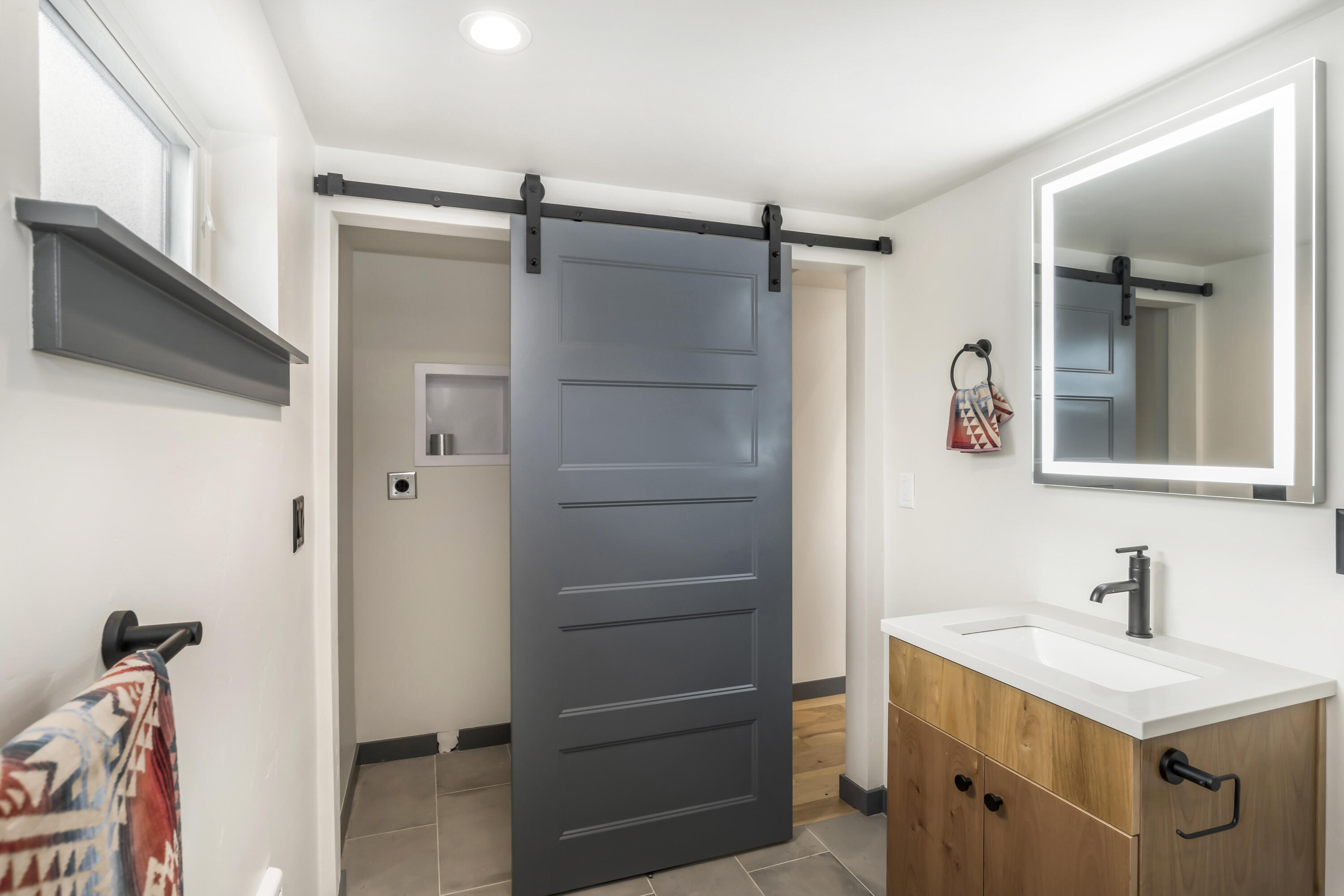 Hiatus - Residential