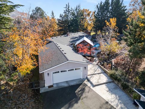 Tiny photo for 2820 David Lane, Medford, OR 97504 (MLS # 220211958)