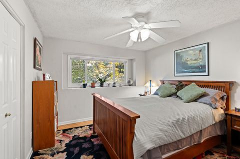 Tiny photo for 2820 David Lane, Medford, OR 97504 (MLS # 220211958)