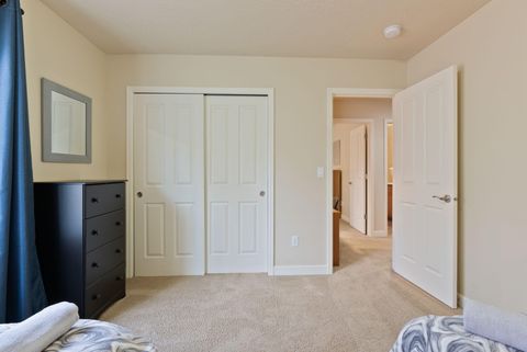 Tiny photo for 61542 Aaron Way, Bend, OR 97702 (MLS # 220212032)