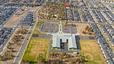 Tiny photo for 61542 Aaron Way, Bend, OR 97702 (MLS # 220212032)