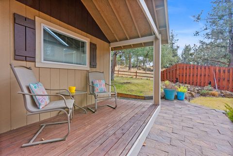 Tiny photo for 61542 Aaron Way, Bend, OR 97702 (MLS # 220212032)