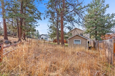 Tiny photo for 61542 Aaron Way, Bend, OR 97702 (MLS # 220212032)
