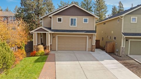 Tiny photo for 61542 Aaron Way, Bend, OR 97702 (MLS # 220212032)