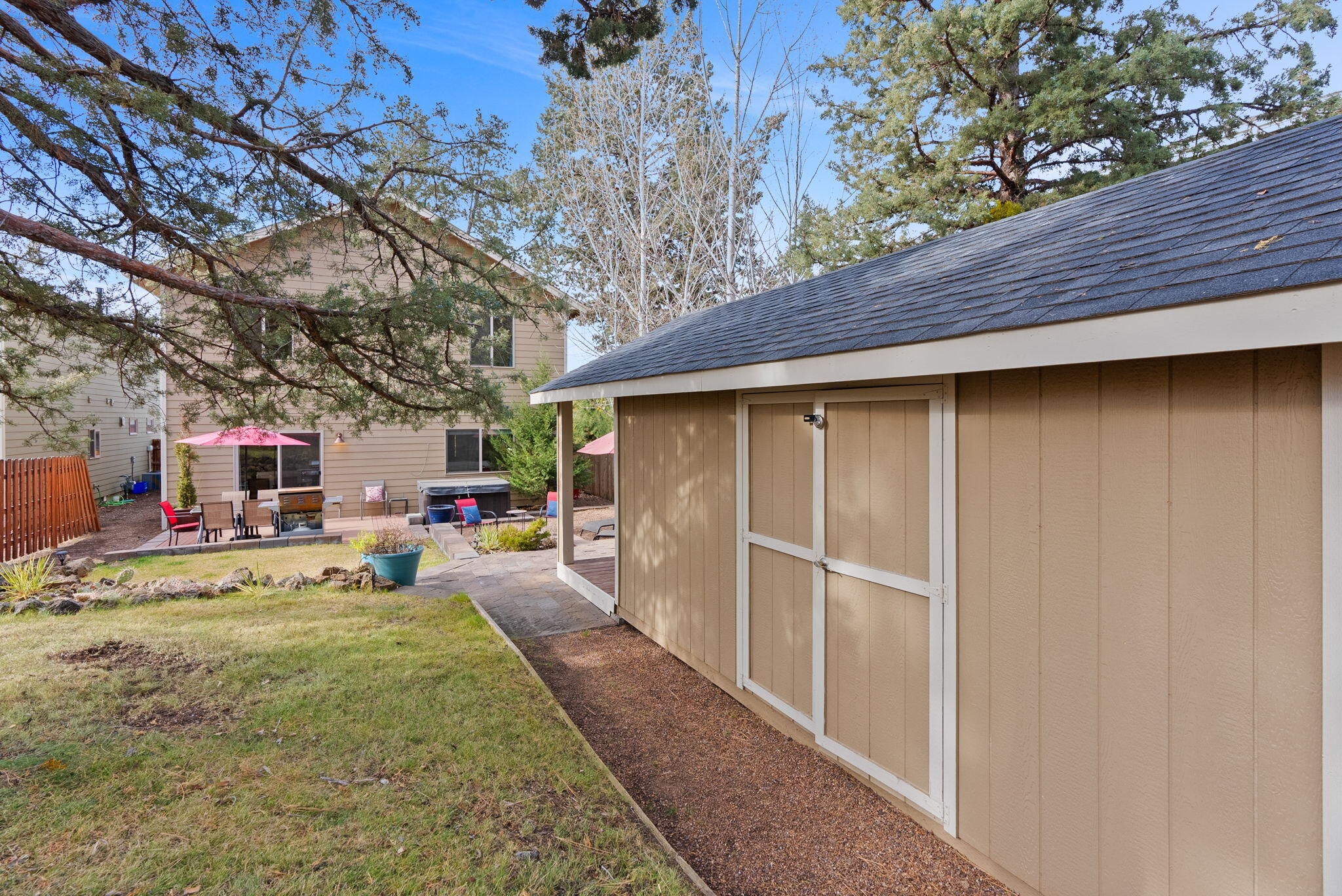 Island Park - Residential