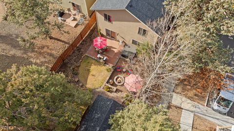 Tiny photo for 61542 Aaron Way, Bend, OR 97702 (MLS # 220212032)