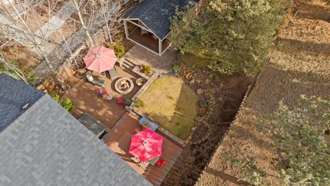 Tiny photo for 61542 Aaron Way, Bend, OR 97702 (MLS # 220212032)