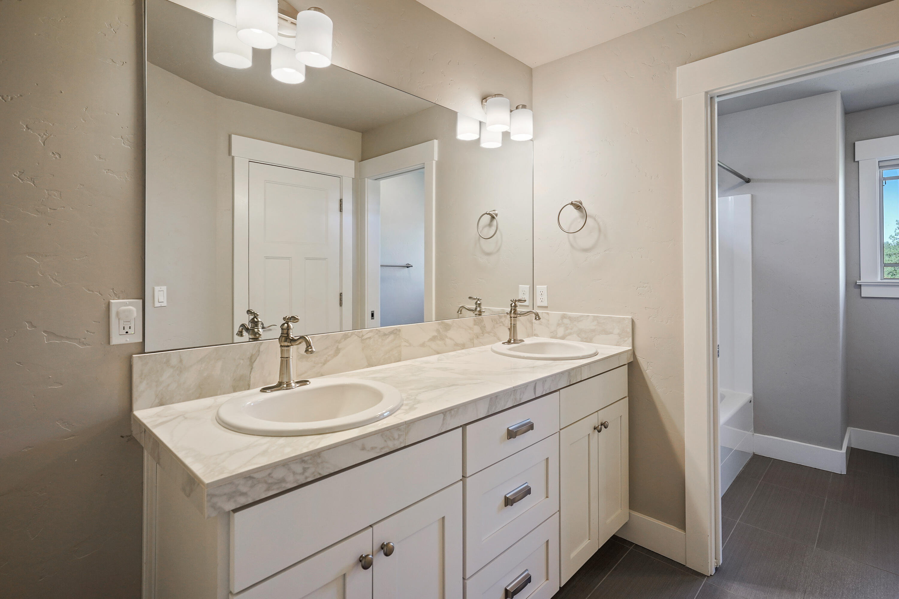 NorthWest Crossing - Residential