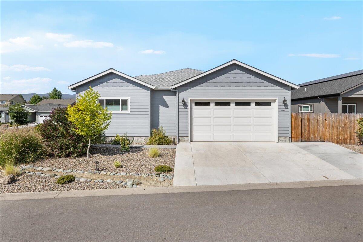 Oak Valley - Residential