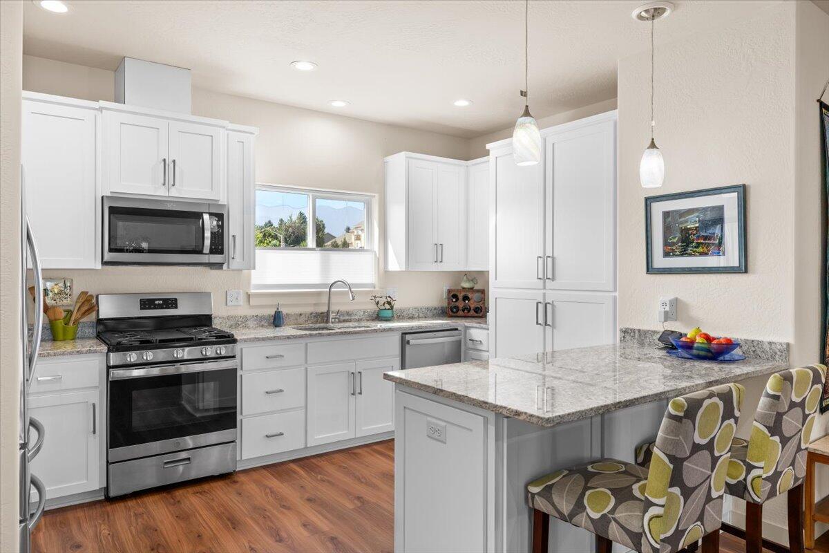 Oak Valley - Residential