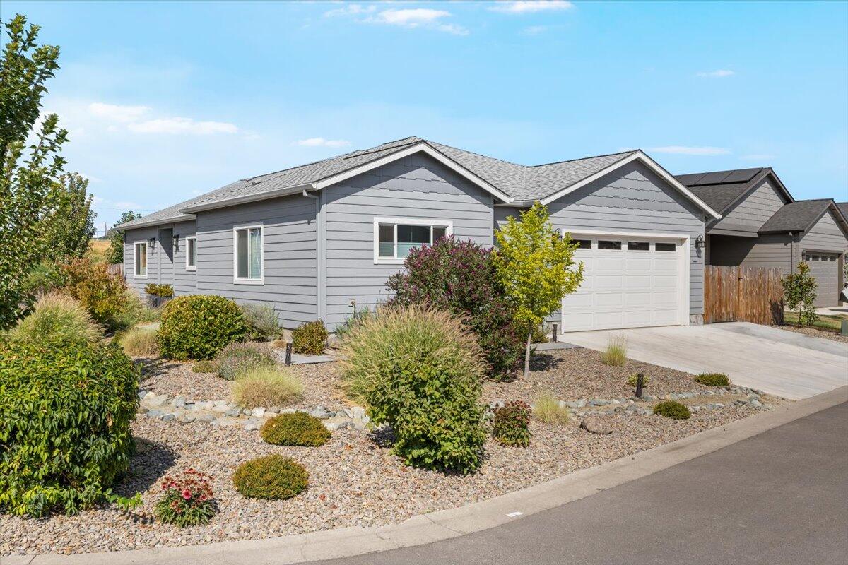 Oak Valley - Residential