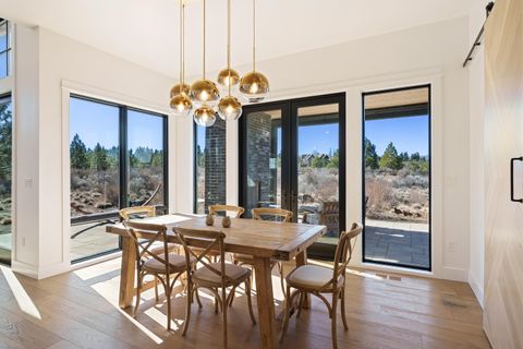 Tiny photo for 19136 Cartwright Court, Bend, OR 97702 (MLS # 220216878)